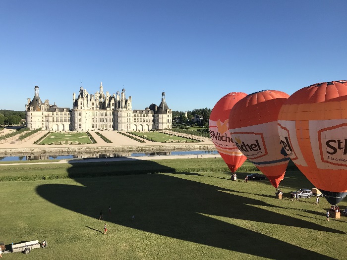 the Loire castles with hot air balloons