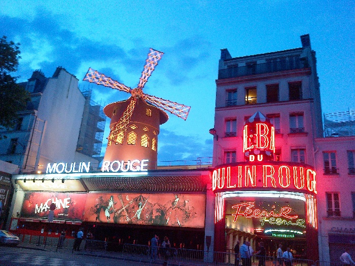 The moulin rouge paris